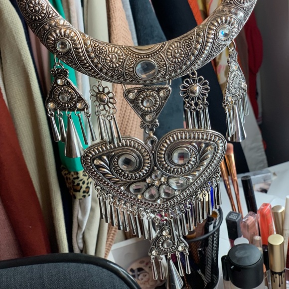 Necklace - Picture 3 of 5